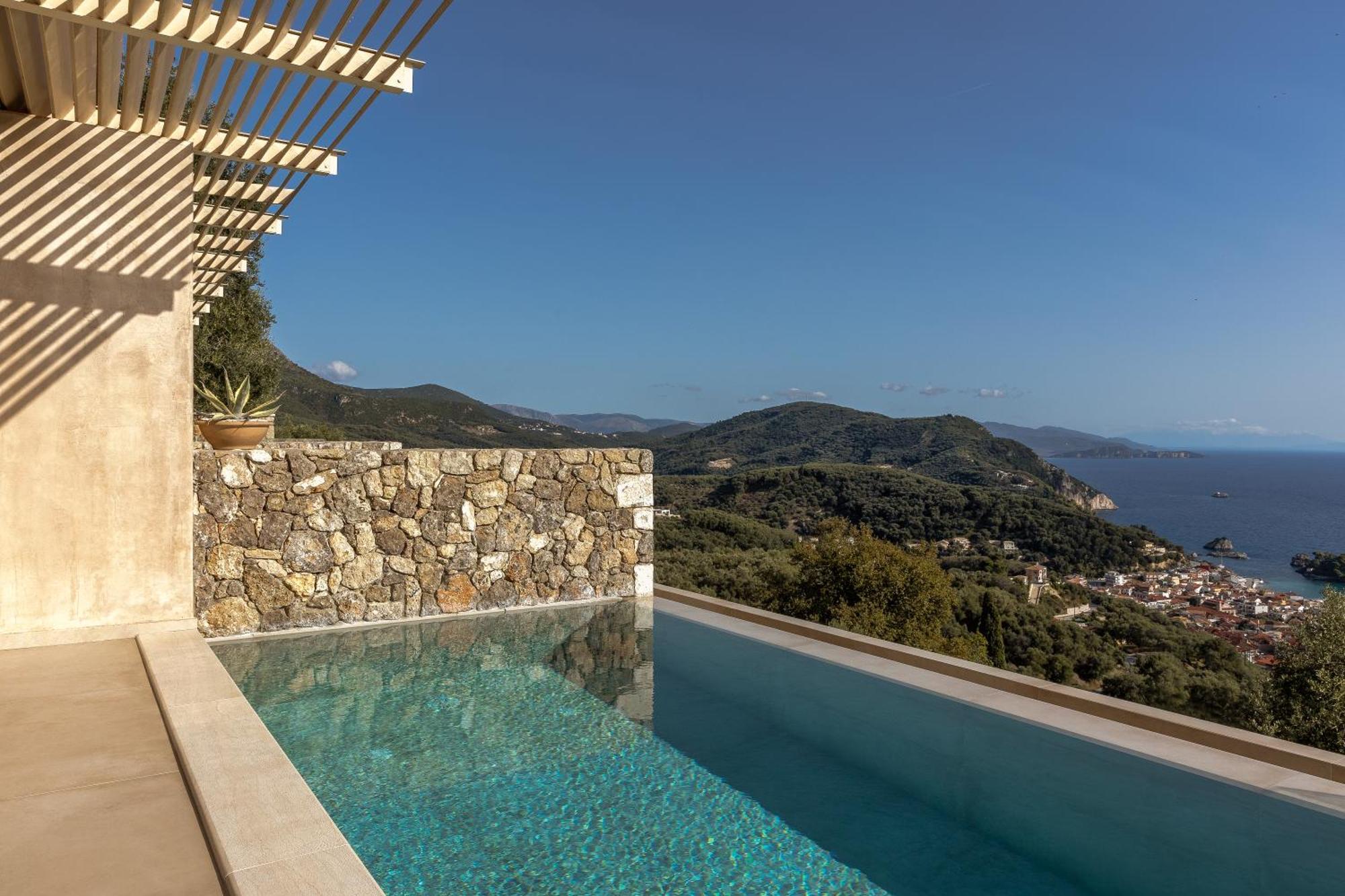 Apolis Villas & Suites Resort Parga Exterior photo