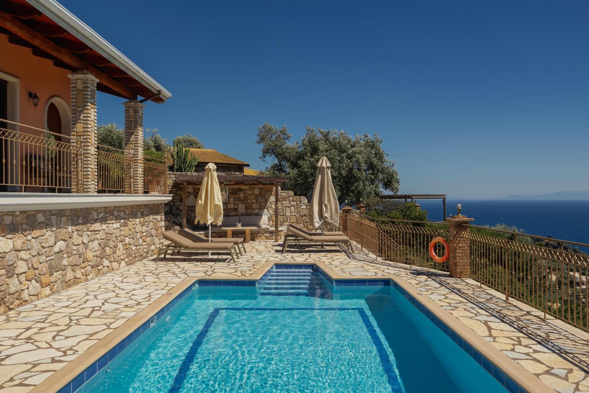 Apolis Villas & Suites Resort Parga Exterior photo