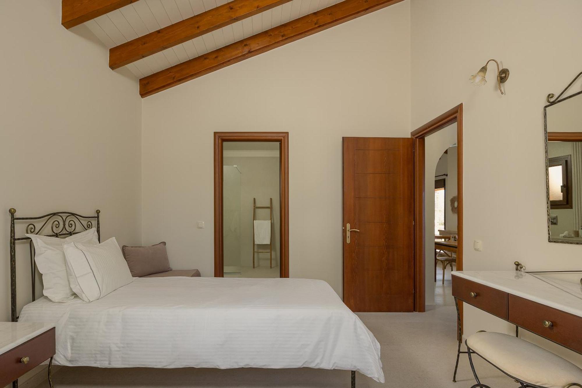Apolis Villas & Suites Resort Parga Exterior photo